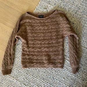 Abercrombie sweater